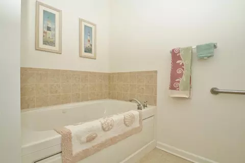 165 Three Pointe Isle Dr, Penhook, VA 24137 photo 11