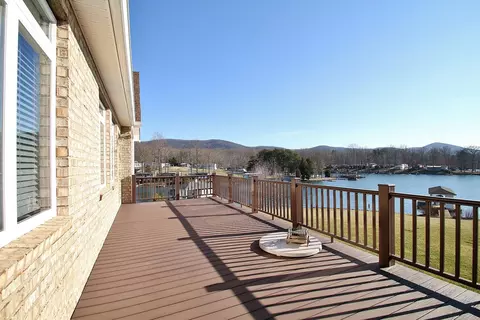 165 Three Pointe Isle Dr, Penhook, VA 24137 photo 32