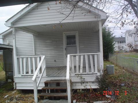 209 E Walnut St, Covington, VA 24426 photo 21