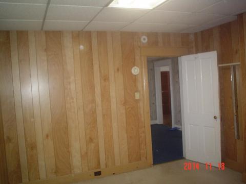 209 E Walnut St, Covington, VA 24426 photo 3