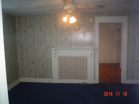 209 E Walnut St, Covington, VA 24426 photo 4