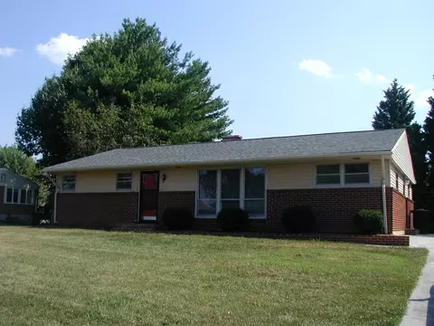 419 Elden Ave, Roanoke, VA 24019 photo 2