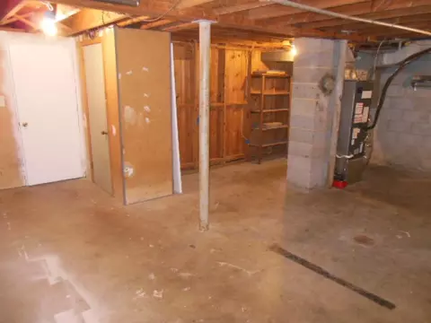 1634 Eanes Rd, Roanoke, VA 24014 photo 32