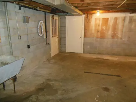1634 Eanes Rd, Roanoke, VA 24014 photo 29