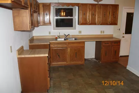 107 Regency Dr, Goodview, VA 24095 photo 3