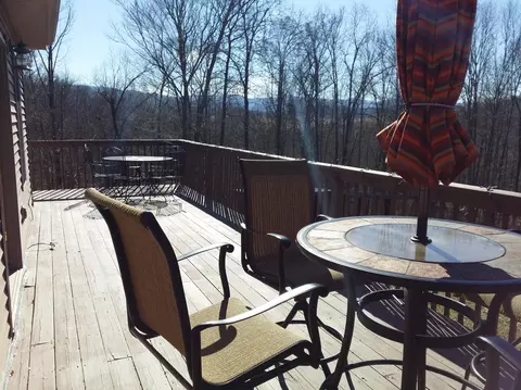 210 Braxton Dr, Buchanan, VA 24066 photo 16