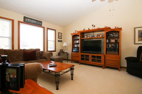 747 Devonshire Dr, Vinton, VA 24179 photo 3