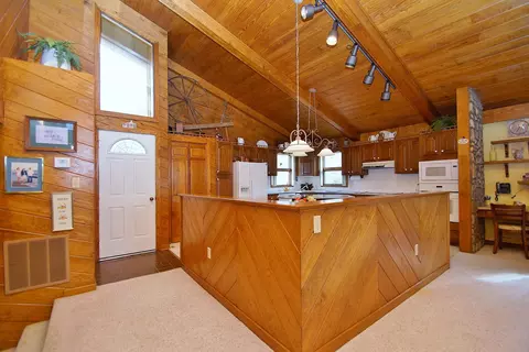 4663 Goodview Rd, Goodview, VA 24095 photo 7