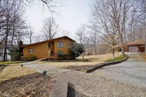 4663 Goodview Rd, Goodview, VA 24095 photo 5