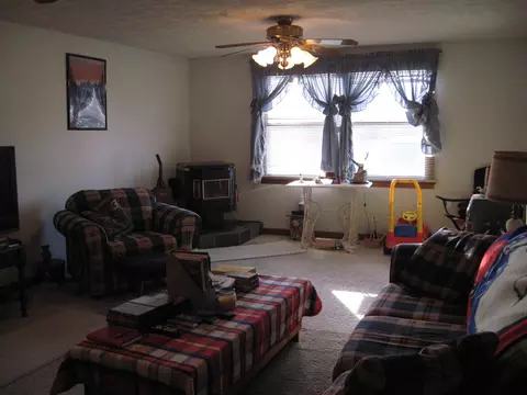 434 Winding Way Rd, Covington, VA 24426 photo 2
