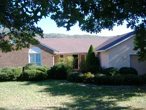 4741 Phyllis Rd NE, Roanoke, VA 24012 photo 1