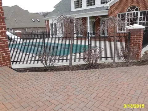 3823 Eagle Crest Dr, Roanoke, VA 24018 photo 2