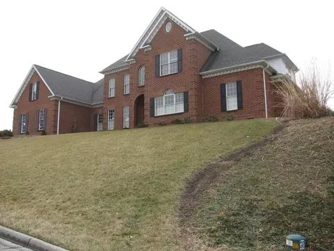 3823 Eagle Crest Dr, Roanoke, VA 24018 photo 1