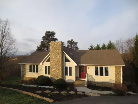 5480 Setter Rd, Roanoke, VA 24012 photo 1