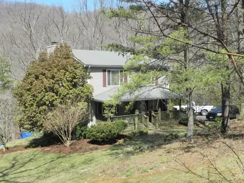 120 Cascade Dr, Vinton, VA 24179 photo 34
