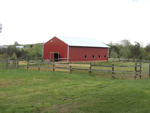 4996 Joppa Mill Rd, Moneta, VA 24121 photo 2