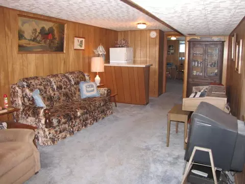 902 Emerald Dr, Vinton, VA 24179 photo 12