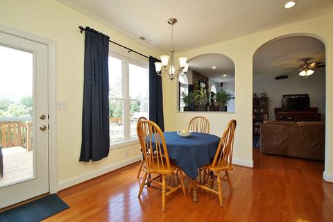 2649 Lilly Dr, Salem, VA 24153 photo 9