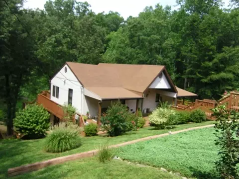 2307 Navigation Pt, Goodview, VA 24095 photo 2