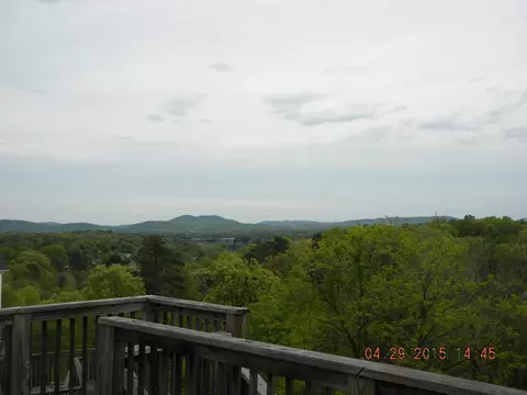 220 Eugene Dr NW, Roanoke, VA 24017 photo 4