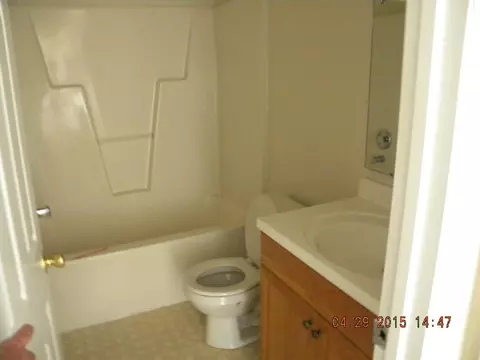 220 Eugene Dr NW, Roanoke, VA 24017 photo 12