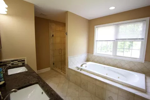 80 Edgewater Dr, Moneta, VA 24121 photo 11