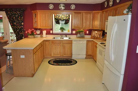 307 Eagle Rdg, Roanoke, VA 24012 photo 2