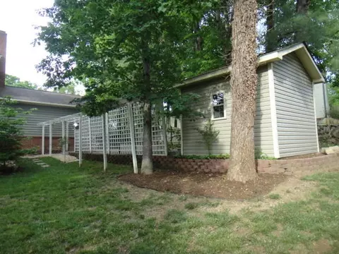 4108 Eagle Cir, Roanoke, VA 24018 photo 6