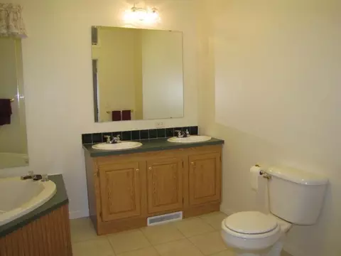 110 Old Post Rd, Moneta, VA 24121 photo 13