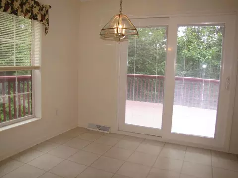 110 Old Post Rd, Moneta, VA 24121 photo 6