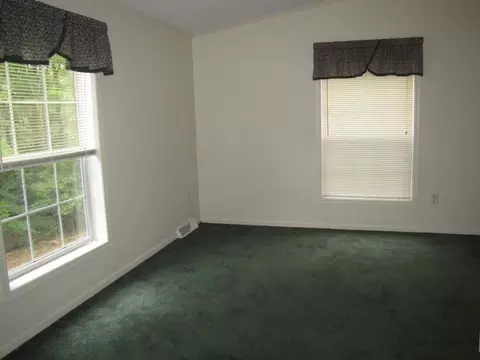 110 Old Post Rd, Moneta, VA 24121 photo 32