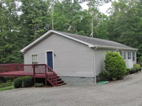 110 Old Post Rd, Moneta, VA 24121 photo 22