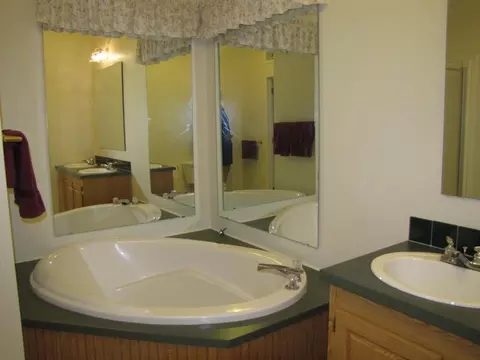110 Old Post Rd, Moneta, VA 24121 photo 14