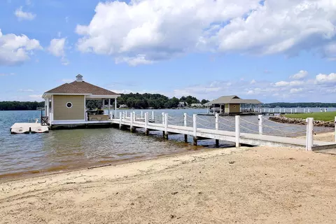 2885 Waters Edge Dr, Penhook, VA 24137 photo 36