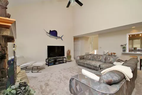 2885 Waters Edge Dr, Penhook, VA 24137 photo 7