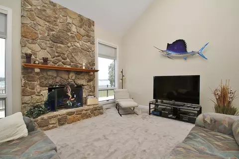 2885 Waters Edge Dr, Penhook, VA 24137 photo 6