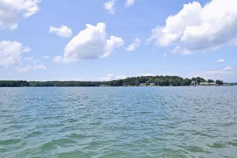 2885 Waters Edge Dr, Penhook, VA 24137 photo 41