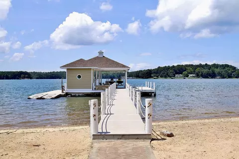 2885 Waters Edge Dr, Penhook, VA 24137 photo 34