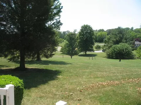 291 Rainbow Forest Dr, Blue Ridge, VA 24064 photo 4