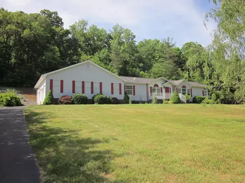 12362 Franklin St, Ferrum, VA 24088 photo 27
