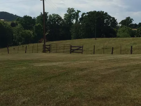 1941 Goodview Town Rd, Goodview, VA 24095 photo 57