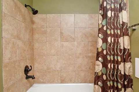 409 Eugene Dr NW, Roanoke, VA 24017 photo 13