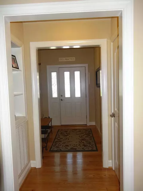 5918 Crumpacker Dr, Roanoke, VA 24012 photo 3