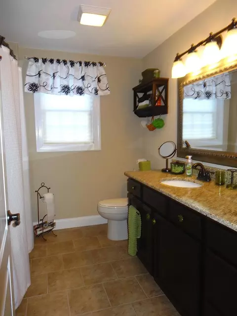 5918 Crumpacker Dr, Roanoke, VA 24012 photo 40