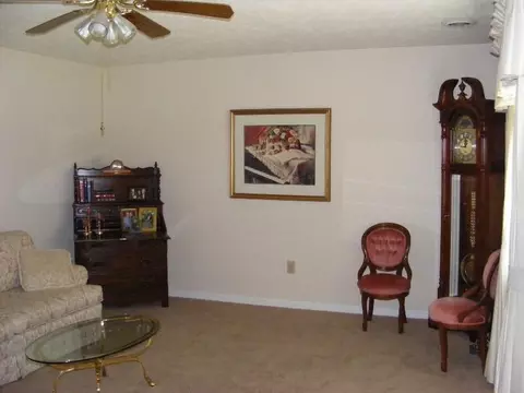 212 E Oxford St, Floyd, VA 24091 photo 12