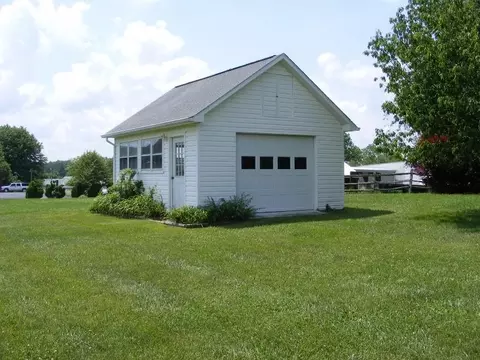 212 E Oxford St, Floyd, VA 24091 photo 28