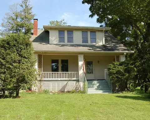 48 Fields Ave, Blue Ridge, VA 24064 photo 1