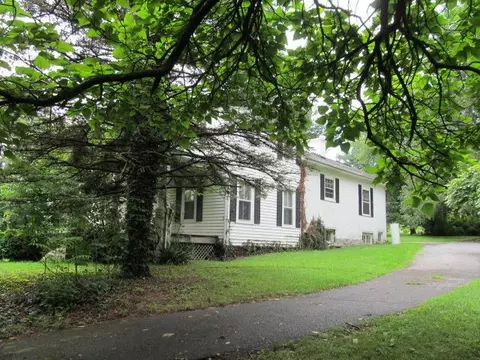 6149 Cloverdale Rd, Roanoke, VA 24019 photo 3