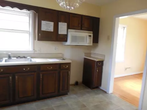 313 Frontier Rd NE, Roanoke, VA 24012 photo 10