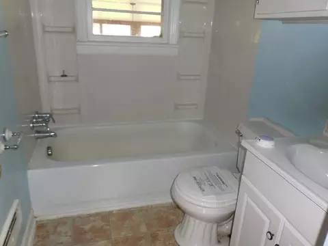 313 Frontier Rd NE, Roanoke, VA 24012 photo 3